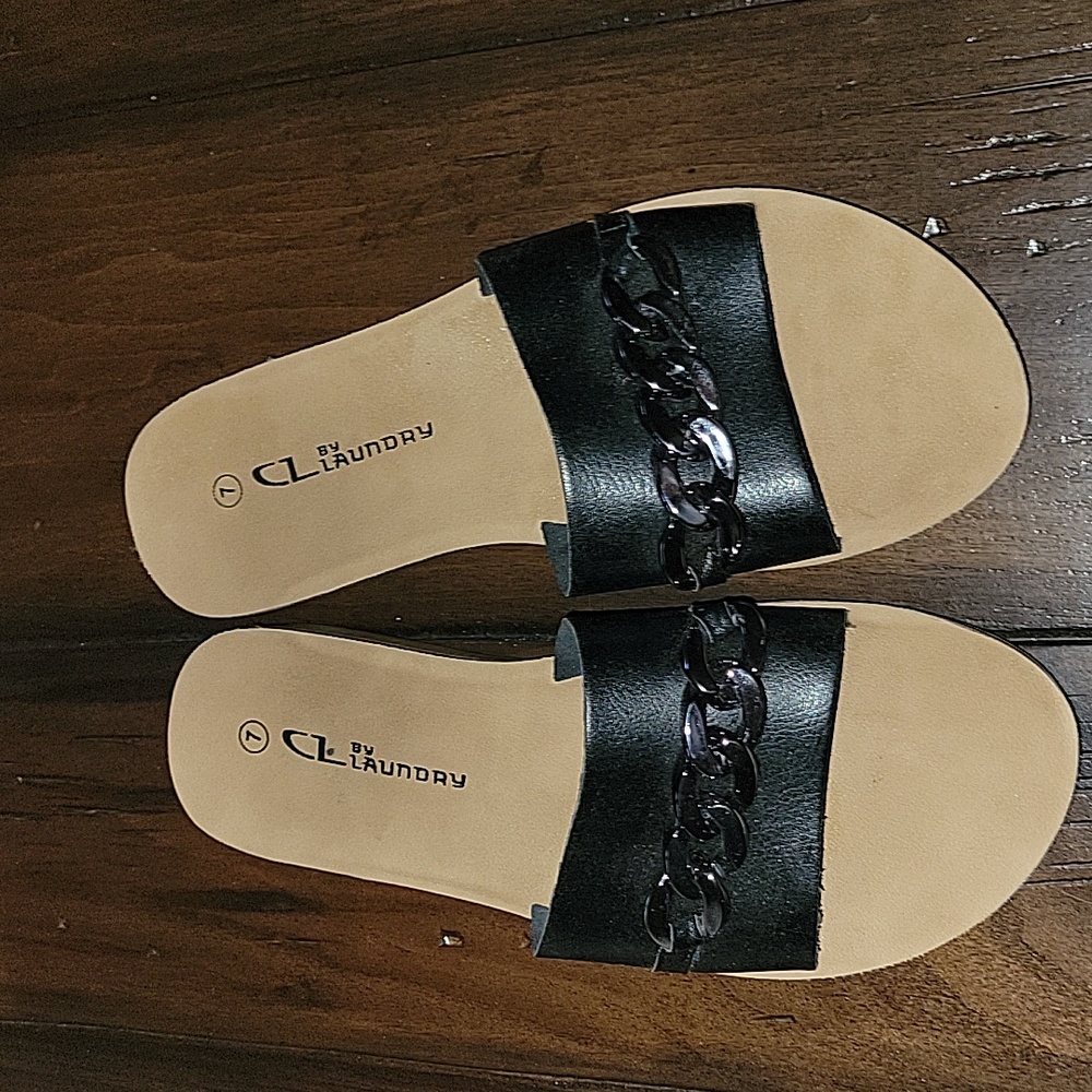 CL BY LAUNDRY, SZ 7 BLACK  GREAT CONDITION